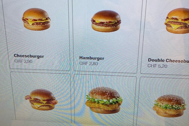 ハンバーガー価格