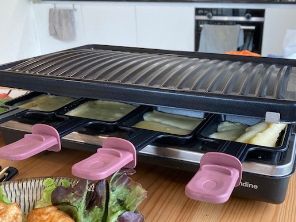 友人宅で食べたラクレット