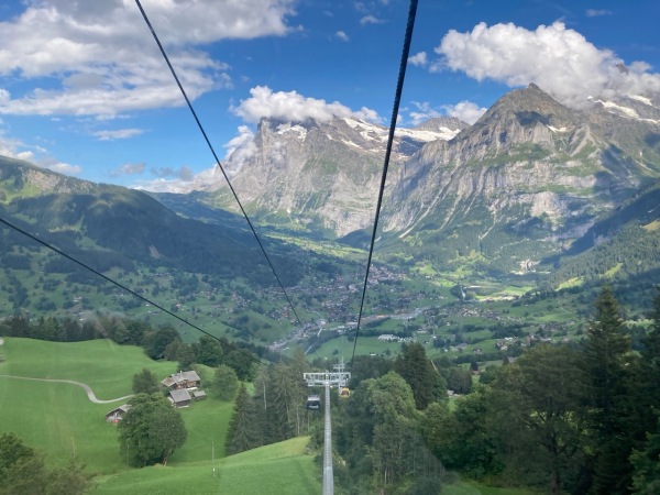 ロープウェイから見える山の絶景