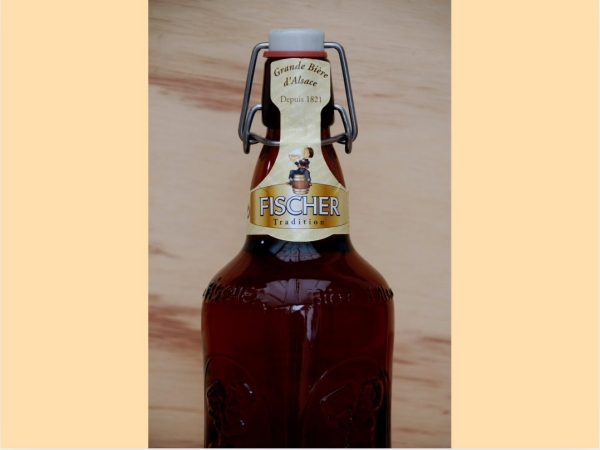 Fischerビールのスイングトップボトル