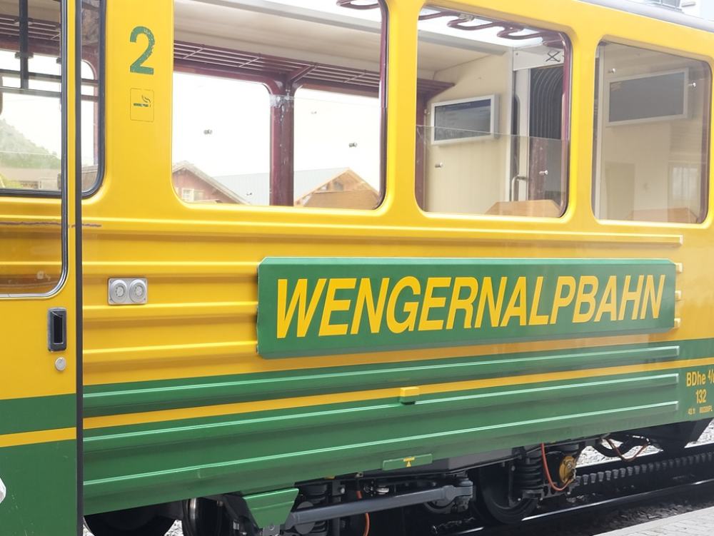 ヴェンゲンアルプ鉄道の外観