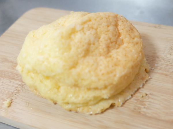 型崩れしてしまったメロンパン