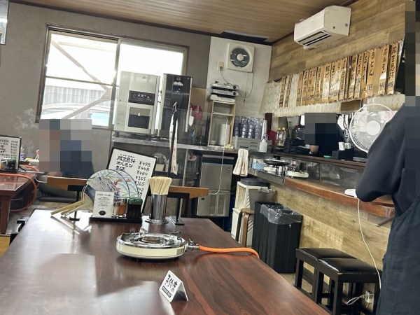 帯広ジンギスカン有楽町の店内