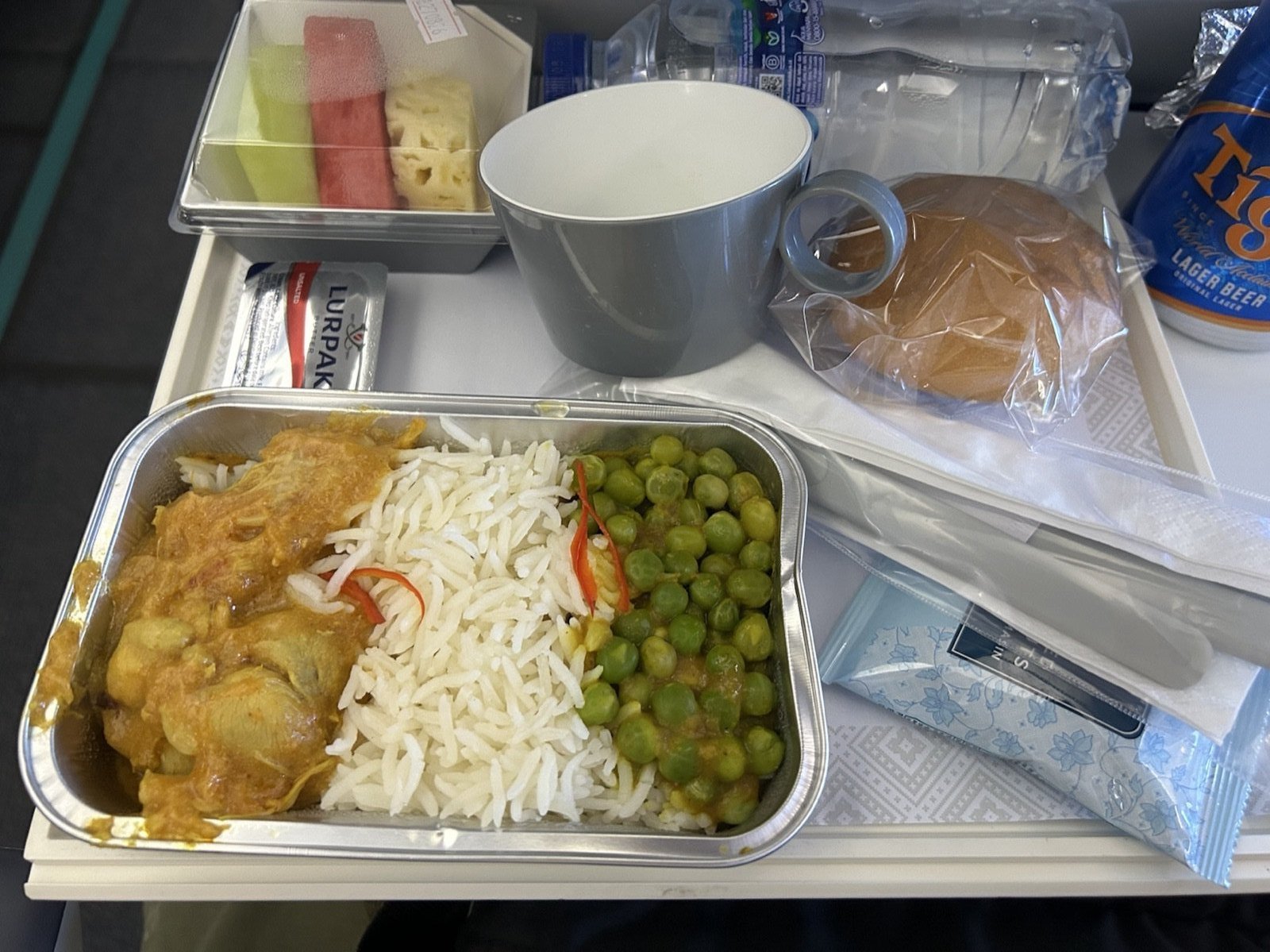 マレーシア航空エコノミー 機内食 チキンカレー