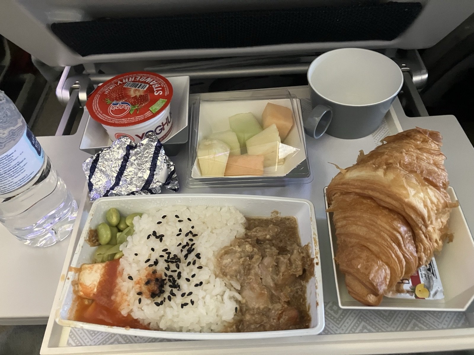 マレーシア航空エコノミー 機内食 ジャパニーズチキン鶏丼